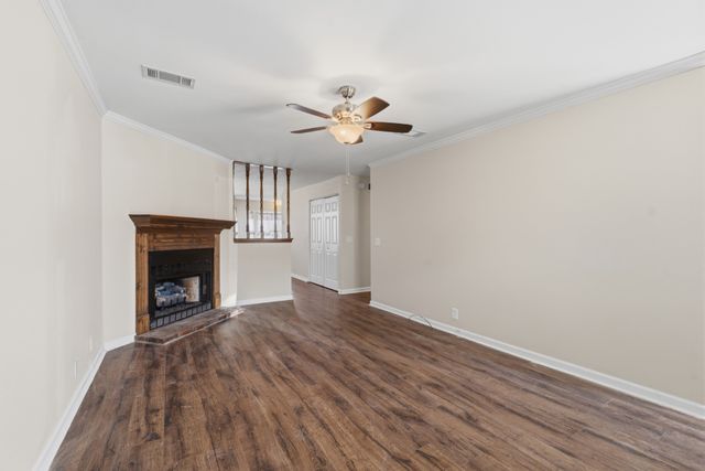 40 Rolling Meadows Dr, Goodlettsville, TN 37072