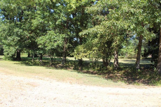 503 Trenton Blvd, Nashville, AR 71852