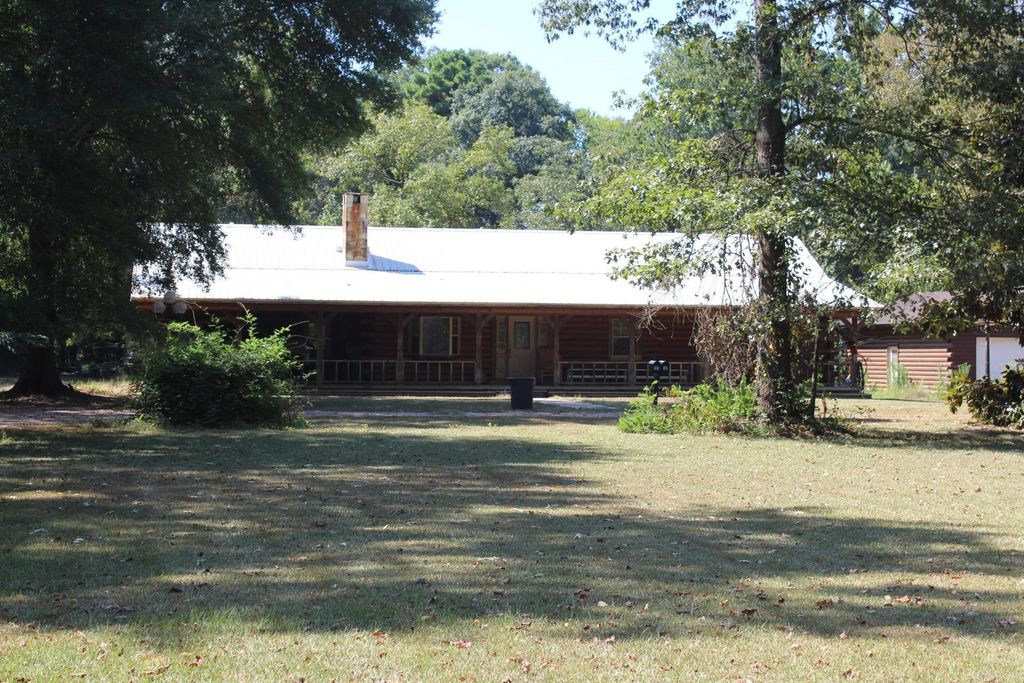 503 Trenton Blvd, Nashville, AR 71852