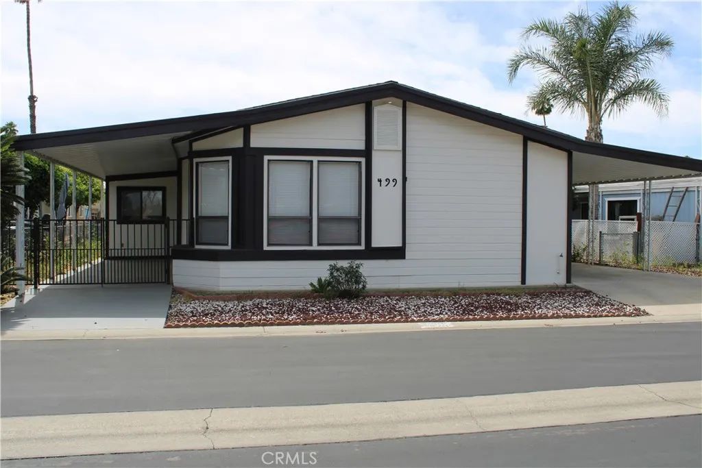 601 N Kirby 499, Hemet, CA 92545