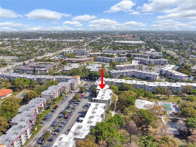 2999 NW 48th Ave 438, Lauderdale Lakes, FL 33313