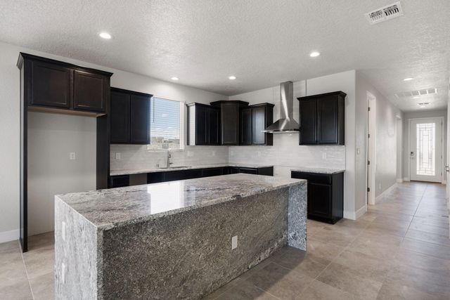 2708 Ema Court NE, Rio Rancho, NM 87144