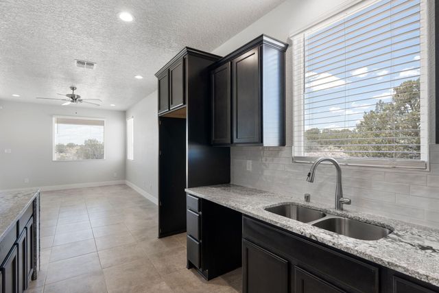 2708 Ema Court NE, Rio Rancho, NM 87144