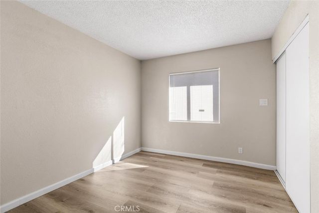 44053 Canyon Way, Lancaster, CA 93535