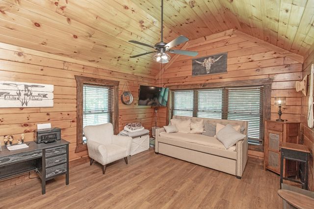 4210 Highway 76, Cottontown, TN 37048