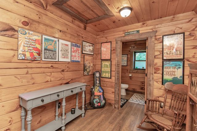 4210 Highway 76, Cottontown, TN 37048