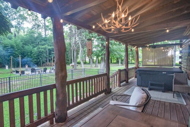 4210 Highway 76, Cottontown, TN 37048