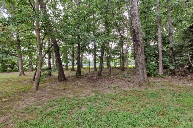 4210 Highway 76, Cottontown, TN 37048