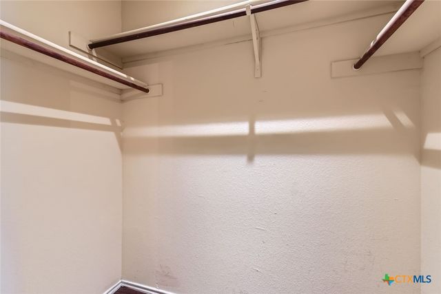 107 Creekside Villa Drive, Kyle, TX 78640