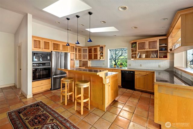 5477 Wilkinson Road, Langley, WA 98260