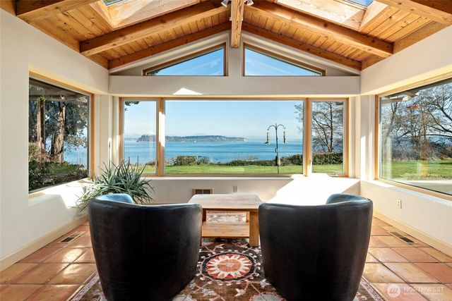 5477 Wilkinson Road, Langley, WA 98260