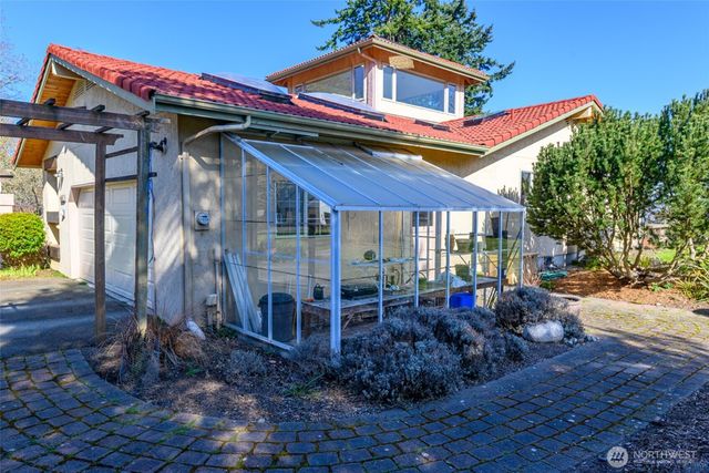 5477 Wilkinson Road, Langley, WA 98260