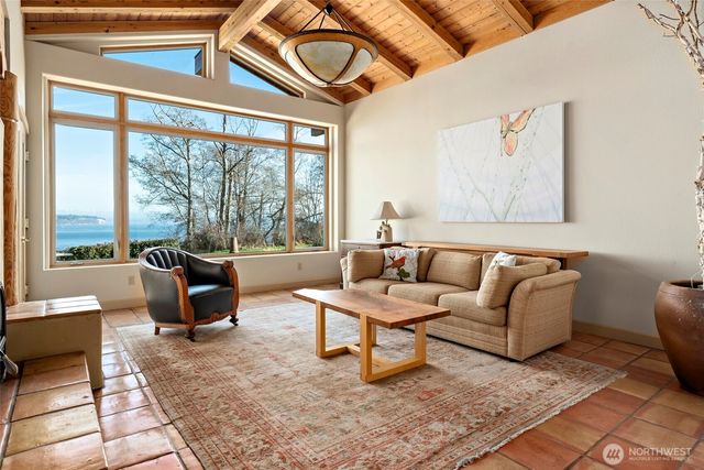 5477 Wilkinson Road, Langley, WA 98260