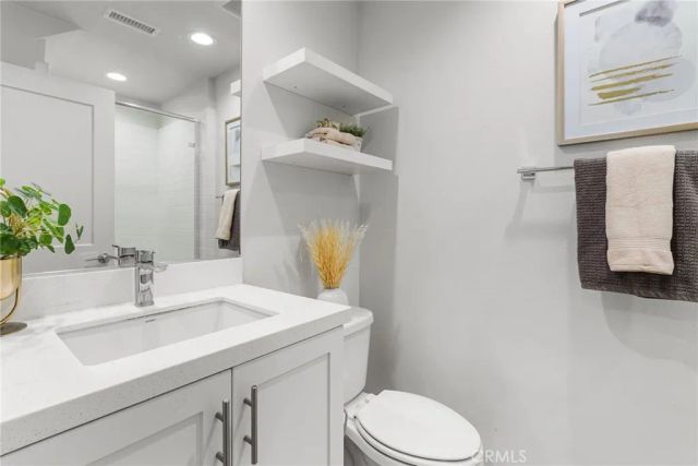 110 Fable, Irvine, CA 92618