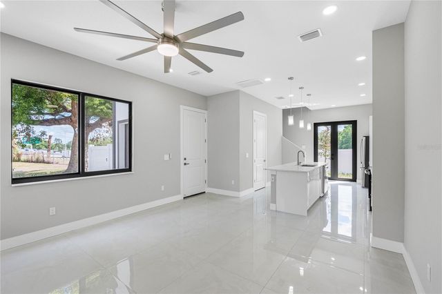 7015 N CENTRAL AVENUE Unit A, Tampa, FL 33604