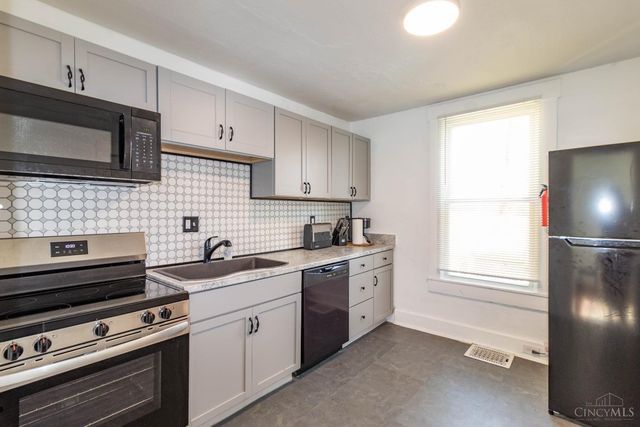 1414 Regent Avenue, Cincinnati, OH 45237