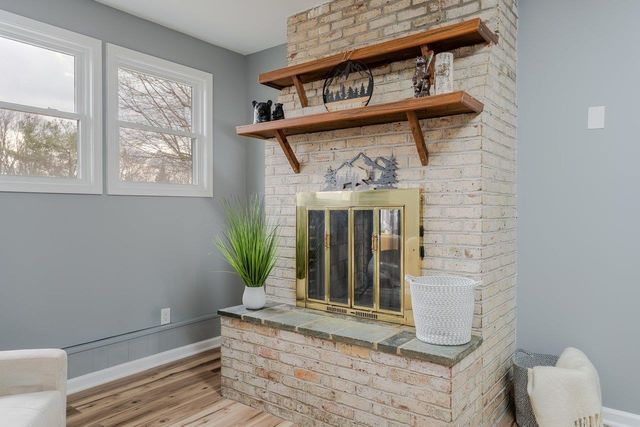 24 LA SALLE DR, Grottoes, VA 24441