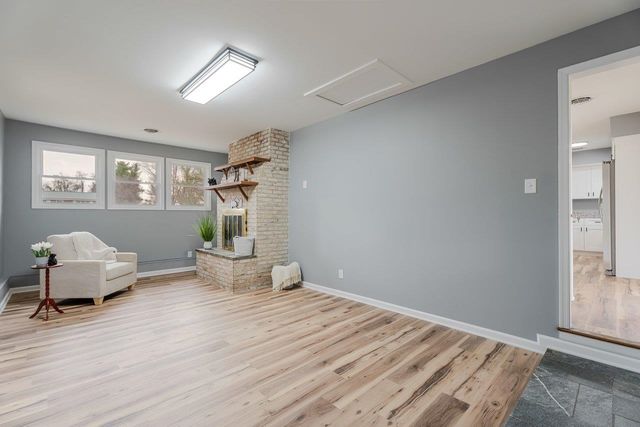 24 LA SALLE DR, Grottoes, VA 24441