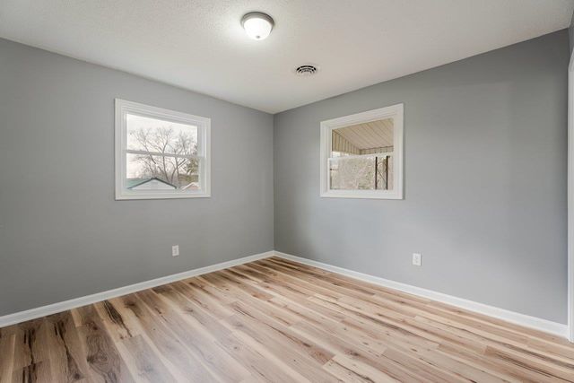 24 LA SALLE DR, Grottoes, VA 24441