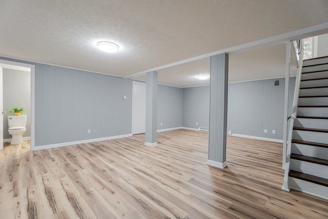 24 LA SALLE DR, Grottoes, VA 24441