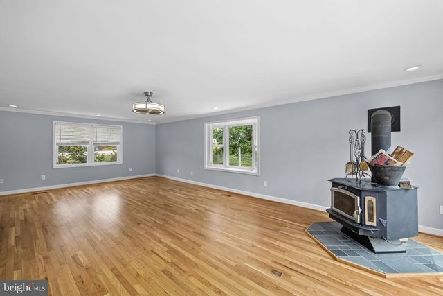 10329 GORDON RD, Spotsylvania, VA 22553