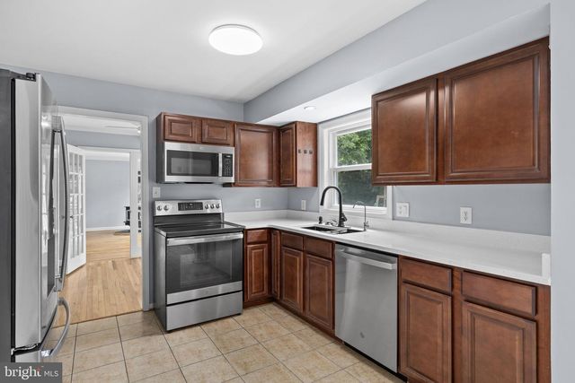 10329 GORDON RD, Spotsylvania, VA 22553