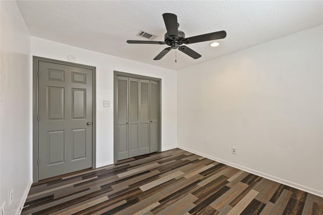 5522 Sycamore Creek Drive, Houston, TX 77345