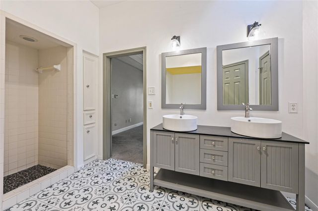 5522 Sycamore Creek Drive, Houston, TX 77345