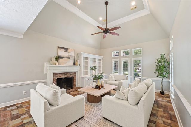 5522 Sycamore Creek Drive, Houston, TX 77345