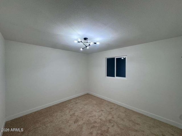 108 E MONTE Way, Phoenix, AZ 85042