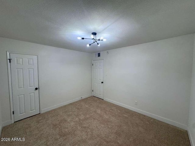 108 E MONTE Way, Phoenix, AZ 85042