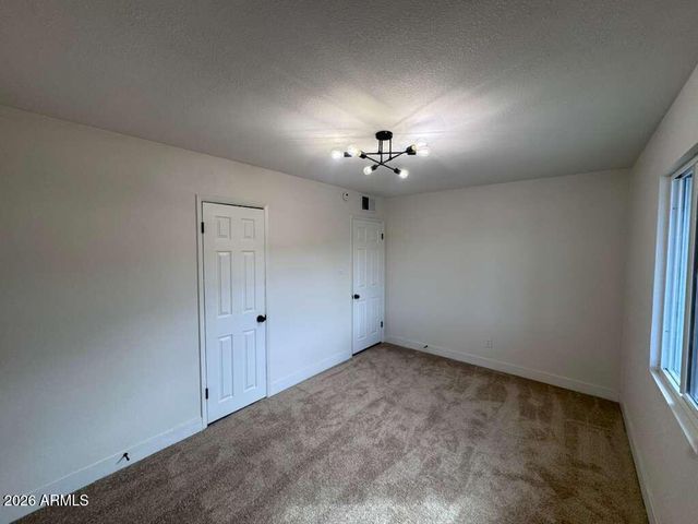 108 E MONTE Way, Phoenix, AZ 85042