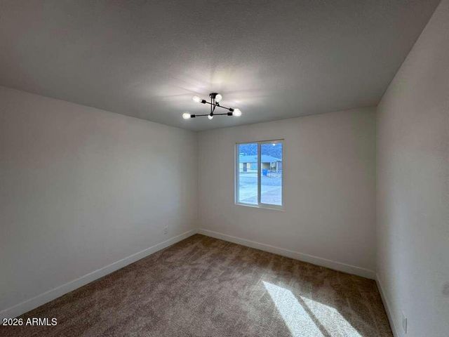 108 E MONTE Way, Phoenix, AZ 85042