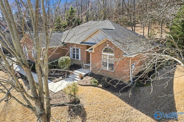 2329 Little Cove Road, Owens Cross Roads, AL 35763