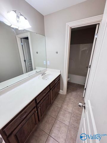 2329 Little Cove Road, Owens Cross Roads, AL 35763