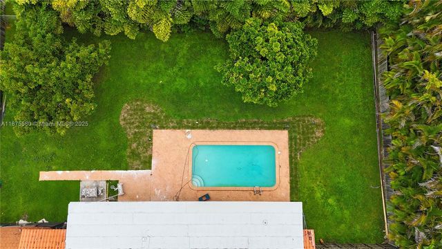 7361 SW 115th St, Pinecrest, FL 33156