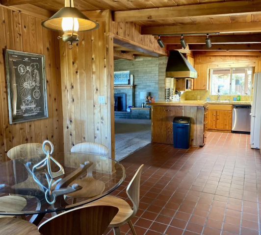 422 Culebra St., Del Mar, CA 92014