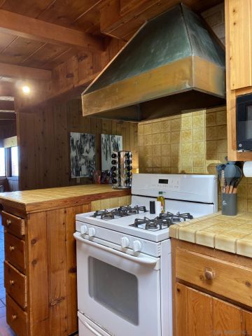 422 Culebra St., Del Mar, CA 92014