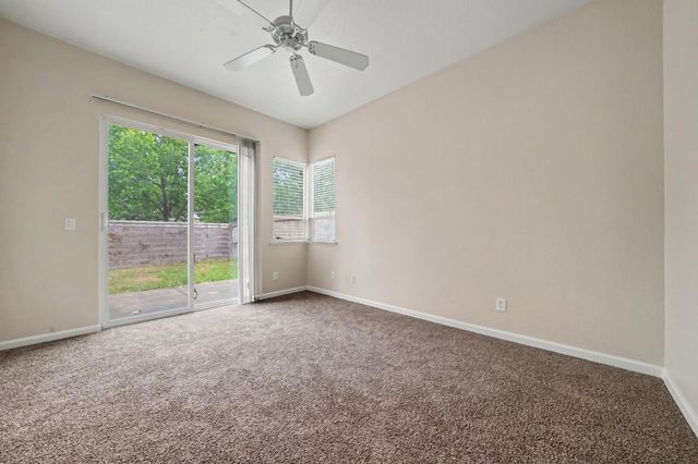 9728 Sand Hollow Way, Elk Grove, CA 95757