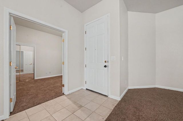 9728 Sand Hollow Way, Elk Grove, CA 95757