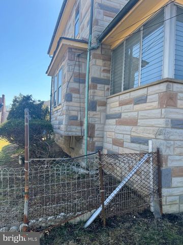 4406 HOOPER AVE, Baltimore, MD 21229