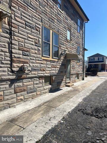 4406 HOOPER AVE, Baltimore, MD 21229