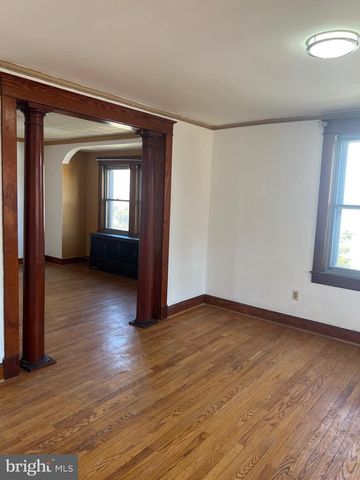 4406 HOOPER AVE, Baltimore, MD 21229