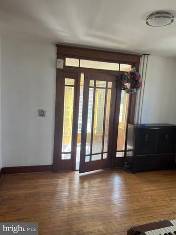4406 HOOPER AVE, Baltimore, MD 21229