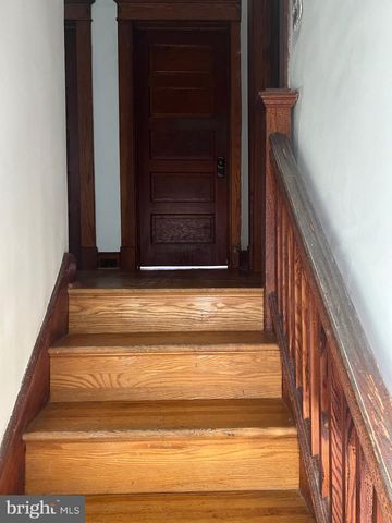 4406 HOOPER AVE, Baltimore, MD 21229