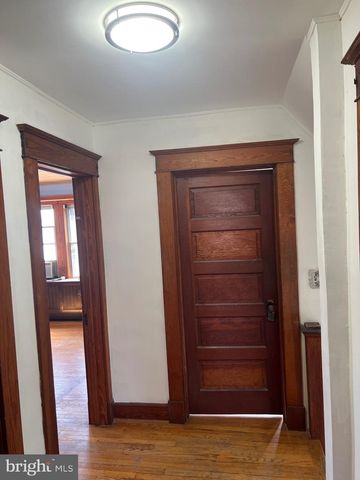 4406 HOOPER AVE, Baltimore, MD 21229