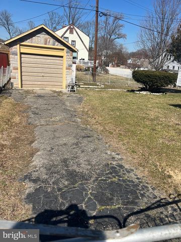 4406 HOOPER AVE, Baltimore, MD 21229