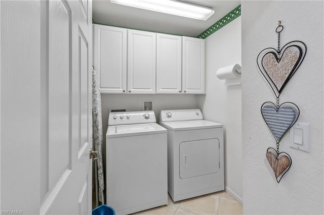 7120 Timberland CIR 101, Naples, FL 34109