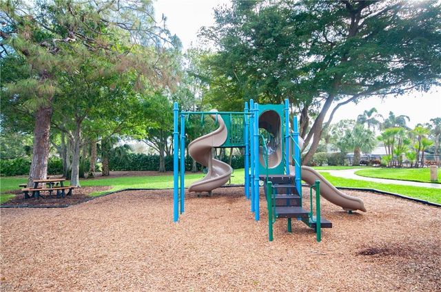 7120 Timberland CIR 101, Naples, FL 34109