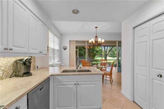 7120 Timberland CIR 101, Naples, FL 34109